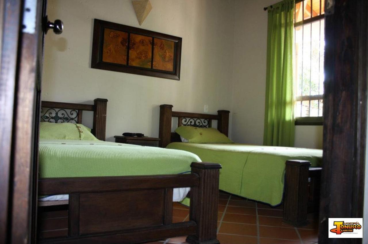 Hosteria Tonusco Campestre Santa Fe de Antioquia Eksteriør billede